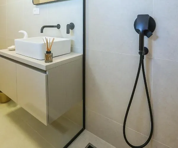 Lang - A House Βίλα *