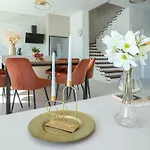 Lang - A House * بريفلاكا